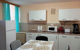Kata Apartman